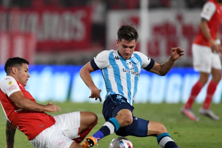 Racing sufría, pero lo ganó sobre el final