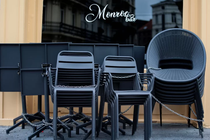 Europa superó los 8 millones de casos y avanza en restricciones