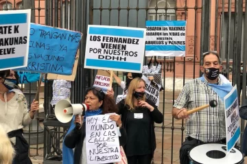 “Pool testing”: evitó brotes en geriátricos y un ahorro de hasta 86% en pruebas “Pool testing”: evitó brotes en geriátricos y un ahorro de hasta 86% en pruebas