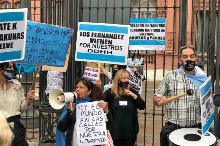 “Pool testing”: evitó brotes en geriátricos y un ahorro de hasta 86% en pruebas “Pool testing”: evitó brotes en geriátricos y un ahorro de hasta 86% en pruebas