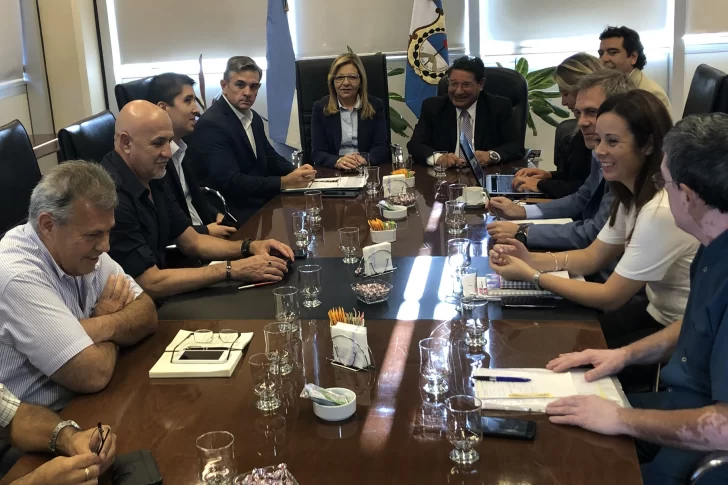 En Hacienda descartaron, por el momento, un aporte salarial extra para los docentes