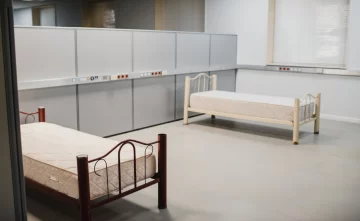 No descartan empezar a usar los centros de aislamiento