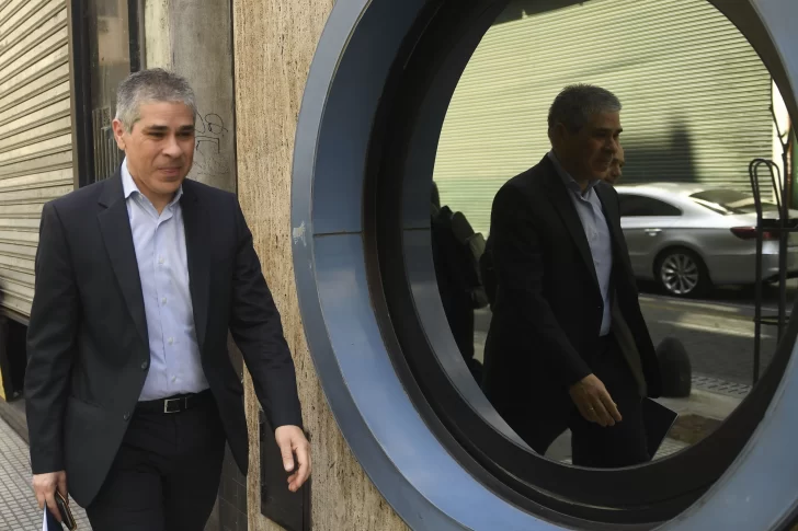 Un delfín ultra K desembarca en YPF