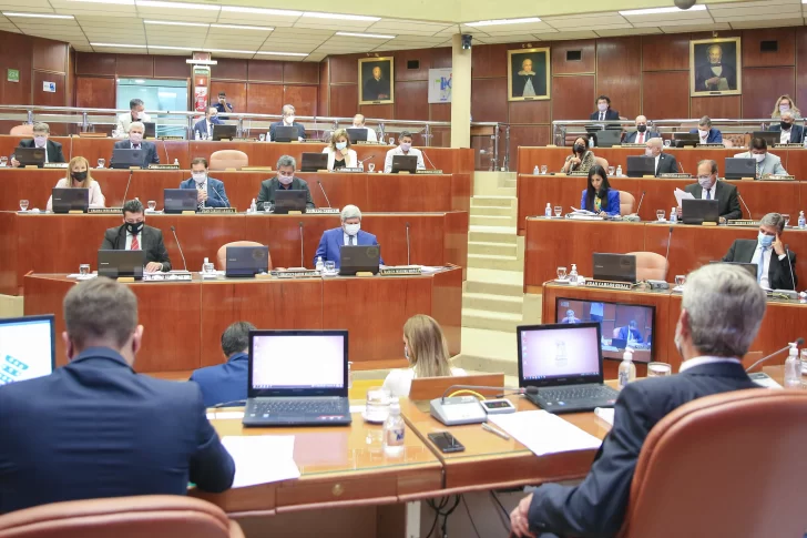 JxC y dos nuevos aliados votaron contra el Consenso Fiscal y el FdT los cruzó fuerte