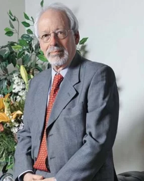 El periodista Horacio Verbitsky pidió disculpas por ejercicio de “privilegio” El periodista Horacio Verbitsky pidió disculpas por ejercicio de “privilegio”