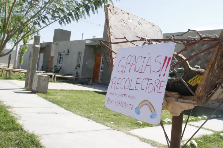 Un mimo para los recolectores de residuos