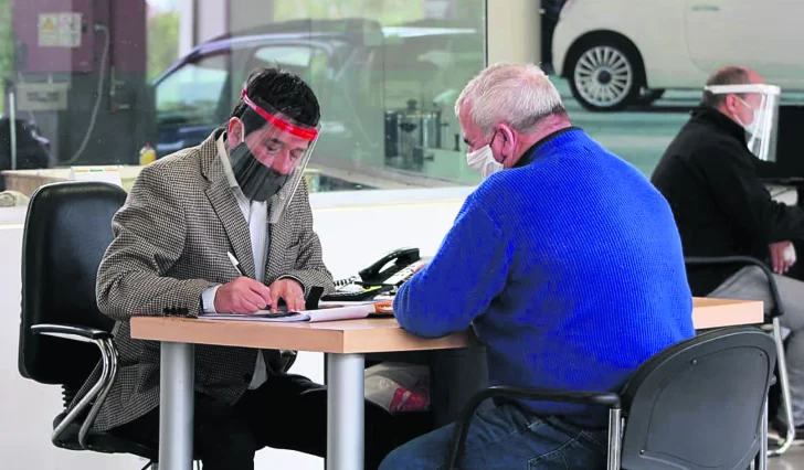 En las concesionarias vendieron en 11 días igual cantidad que en marzo En las concesionarias vendieron en 11 días igual cantidad que en marzo