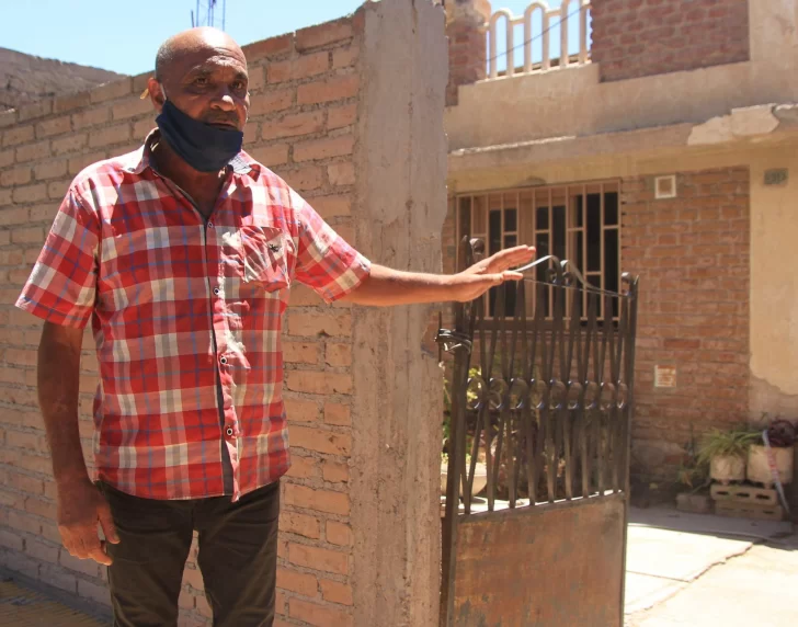 Lo hallan sin vida y herido, creen que no fue una muerte violenta Lo hallan sin vida y herido, creen que no fue una muerte violenta