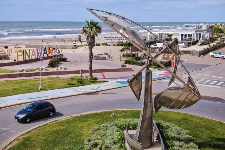Libros, fotos y más cultura presente en los centros a los que asisten los turistas