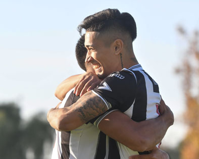 Chacarita lo dejó escapar