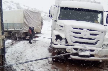 Bariloche y Mendoza cambiaron sus postales con varias nevadas