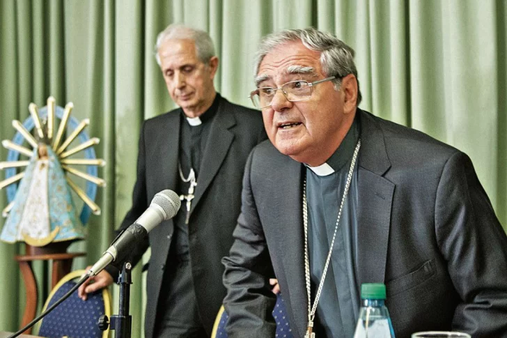 Duro contrapunto entre Iglesia y Gobierno por ley del aborto