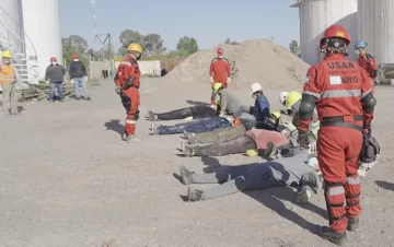 Empleados municipales se capacitaron para salvar vidas durante una catástrofe