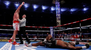 Fury enloqueció a una multitud Fury enloqueció a una multitud