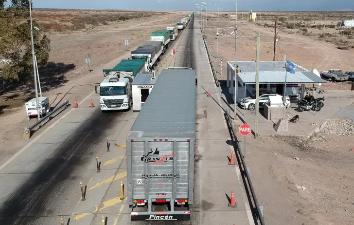 Un camionero dio positivo del test rápido en San Carlos: esperan resultado de PCR