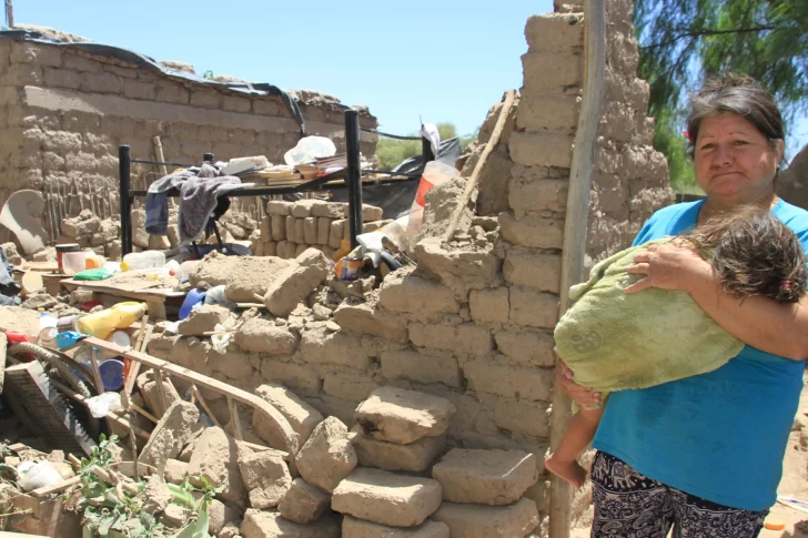 Ya no quedan afectados del terremoto sin techo: todos recibieron casas, módulos o materiales