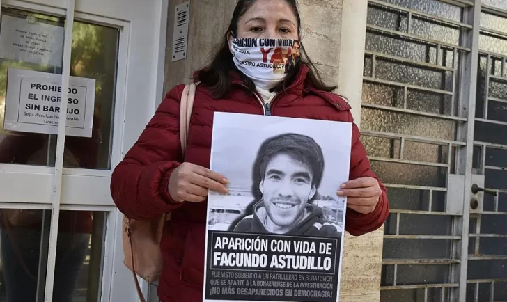 En el cumple 23 de Facundo su mamá volvió a apuntar a la Policía En el cumple 23 de Facundo su mamá volvió a apuntar a la Policía
