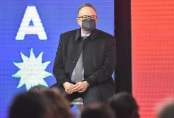 La cristalera se comprometió a normalizar la entrega de botellas tras apriete de la Nación