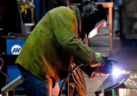 Se frena la actividad económica luego de cuatro meses en alza