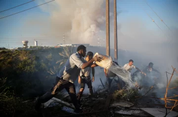 Dos muertos y 500 casas calcinadas por fuerte incendio en Viña del Mar