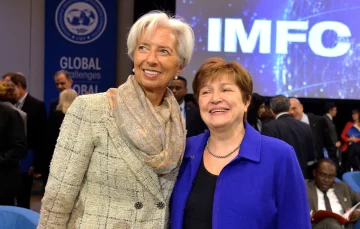 Los mercados del mundo respondieron con altibajos en el primer día de invasión Los mercados del mundo respondieron con altibajos en el primer día de invasión