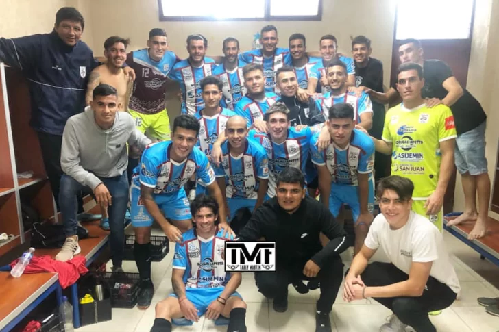 El Lechuzo sigue volando alto