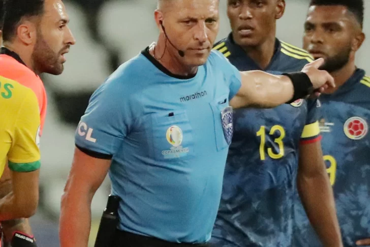 Conmebol consideró acertada la decisión que adoptó Pitana