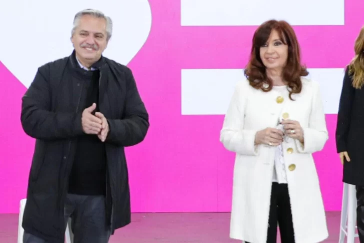 Fuertes reacciones tras la renuncia masiva de funcionarios del kirchnerismo duro