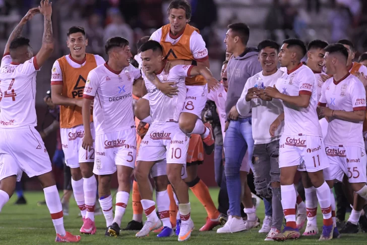 Huracán, dueño del clásico