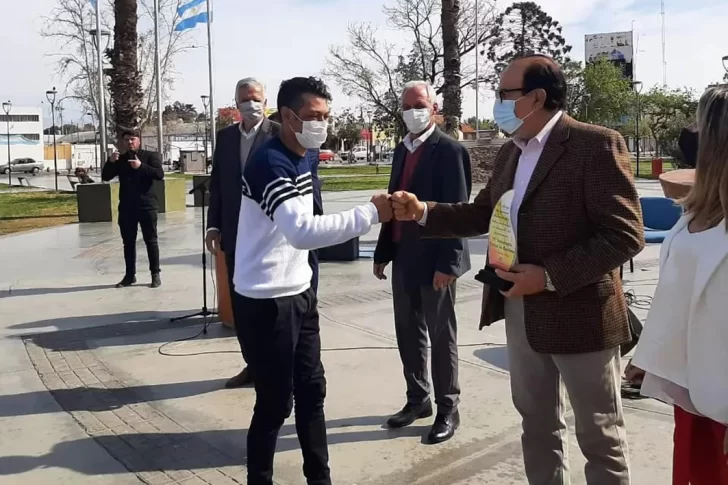 Rawson: pese a la ausencia del intendente, el interino llamó al gremio SUOEM a paritarias