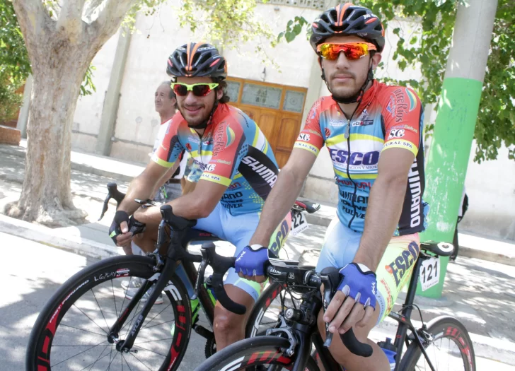 La sangre tira dentro del pelotón La sangre tira dentro del pelotón