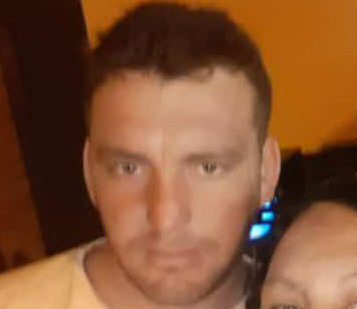 Murió por una descarga eléctrica al querer conectar a una vecina que quedó sin servicio