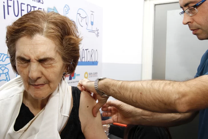 Este lunes la vacunación antigripal llega a Concepción