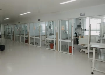 Descartaron el tercer caso sospechoso: tenía cáncer, fue operado y luego murió Descartaron el tercer caso sospechoso: tenía cáncer, fue operado y luego murió