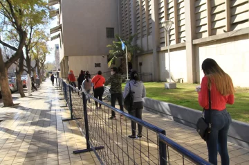 A partir de diciembre no se pedirá turno para atención al público en los bancos A partir de diciembre no se pedirá turno para atención al público en los bancos