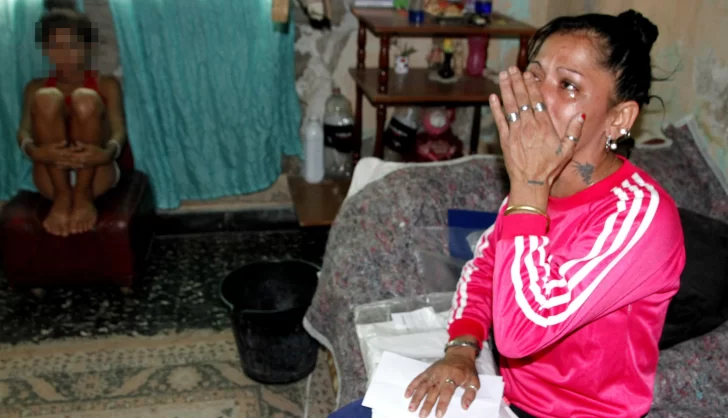 Su ex la arrastró con el auto más de 50 metros: “¿Están esperando que me mate?” Su ex la arrastró con el auto más de 50 metros: “¿Están esperando que me mate?”