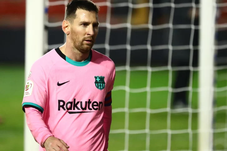 Messi reapareció con gol y triunfo