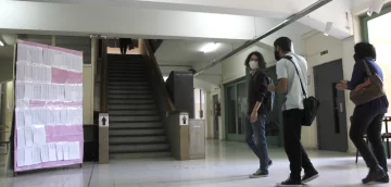 Pase sanitario: el Rectorado enfría el tema y los decanos enfrentan posturas