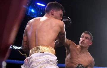 Lemos ganó su derecho de manera contundente Lemos ganó su derecho de manera contundente