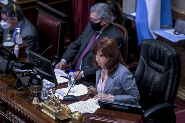 A días del debate del aborto dicen que hay empate y todos los ojos están puestos en CFK