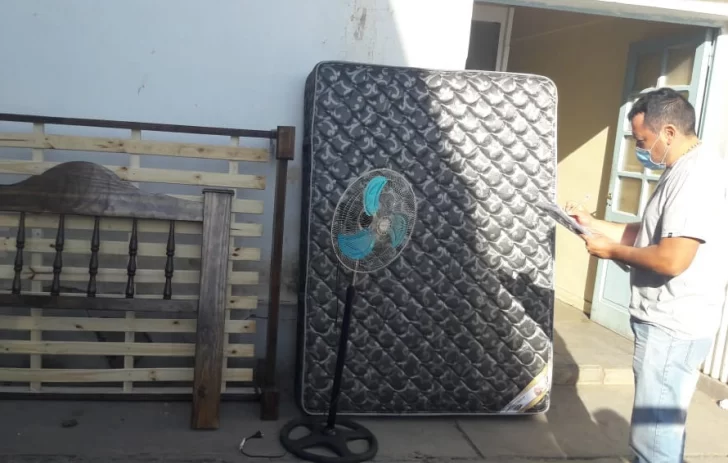 Cae acusado de robar joyas y dólares, ¿hasta pagó deudas? Cae acusado de robar joyas y dólares, ¿hasta pagó deudas?