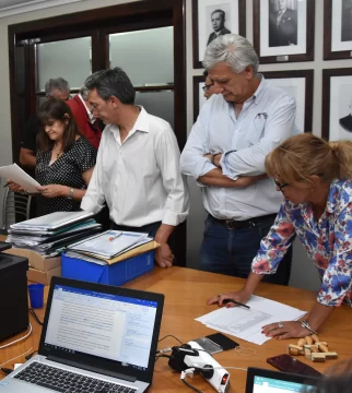 La Junta Electoral del PJ resolvió y el 15 de marzo habrá elecciones internas La Junta Electoral del PJ resolvió y el 15 de marzo habrá elecciones internas