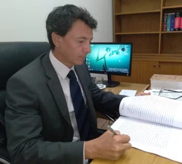 Abusó 22 años de su hija, pide menos pena