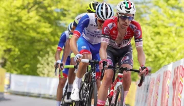 Sepúlveda terminó 15to y ascendió en la general