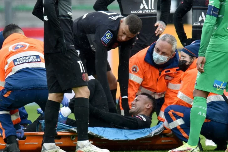 Neymar preocupó a todo el PSG