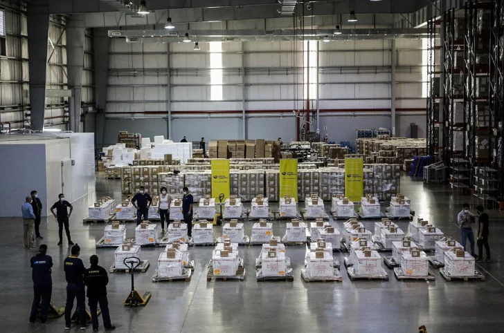 El trámite para recibir las dosis puede tardar entre 8 y 12 minutos El trámite para recibir las dosis puede tardar entre 8 y 12 minutos