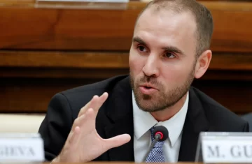 El Gobierno extendió hasta el 19 el plazo de negociación con bonistas