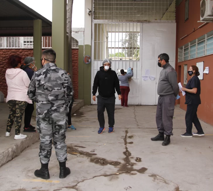 Una gresca en el Penal terminó con dos internos con puntazos en distintas zonas del cuerpo Una gresca en el Penal terminó con dos internos con puntazos en distintas zonas del cuerpo