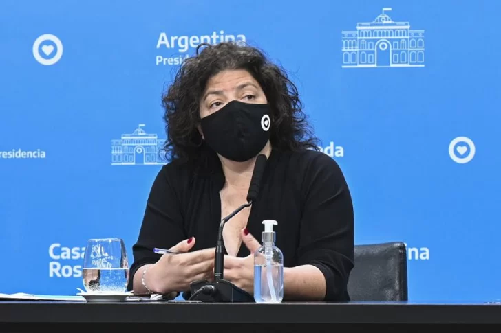 Estudiarán eliminar el aislamiento para contactos estrechos con vacunación completa