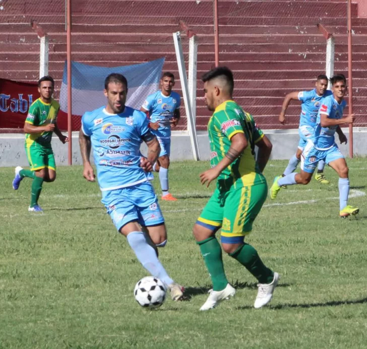 La pelea es por la segunda plaza